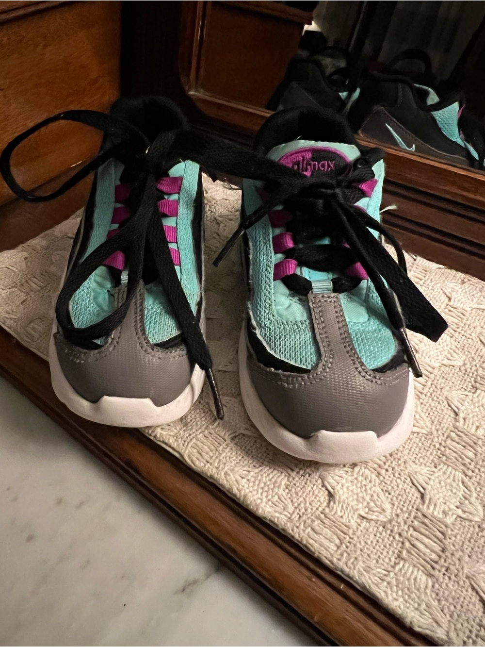 NIKE Little Air Max 95 Mesh Leather Athleisure Sneakers Black Teal Toddler Sz 8C - Picture 3 of 8